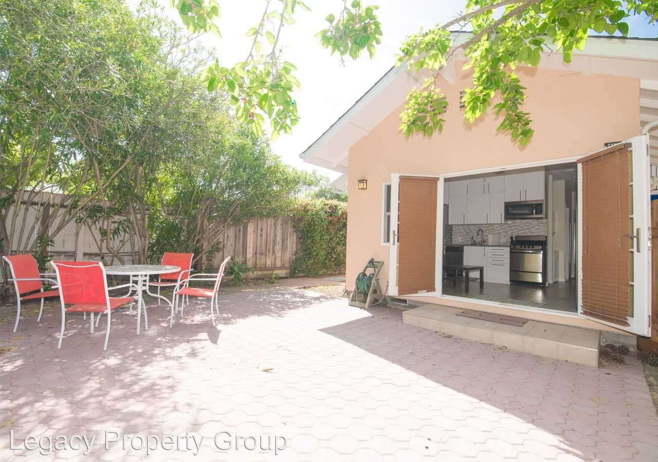 745 Barron Ave - Photo 2 of 7