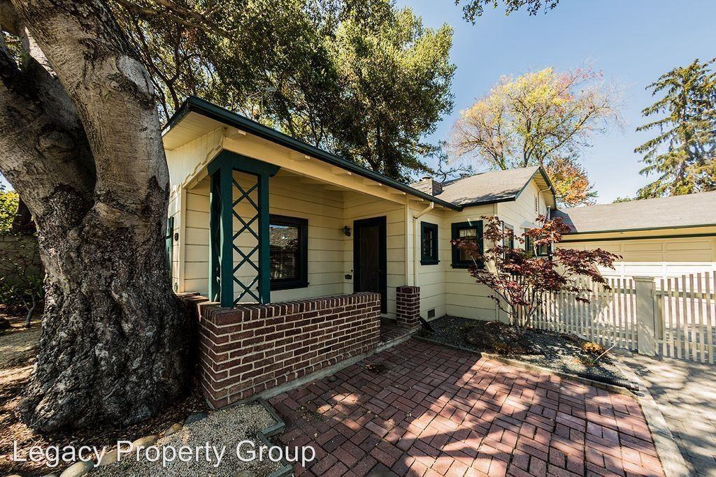 2411 Ramona St - Photo 2 of 22