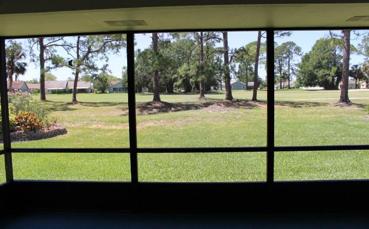 15 Lake Fairgreen Cir - Photo 3 of 8