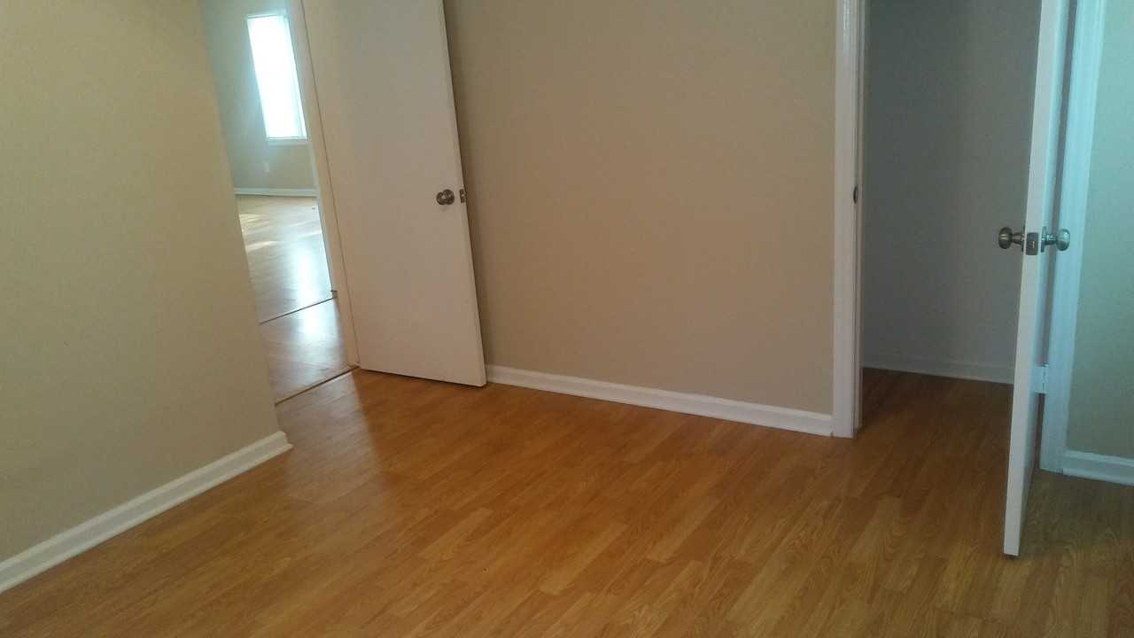 9208 Cherry St - Photo 2 of 6