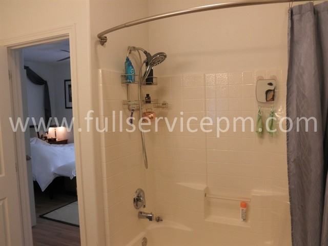 3010 SE 11th Pl #1057 - Photo 3 of 4