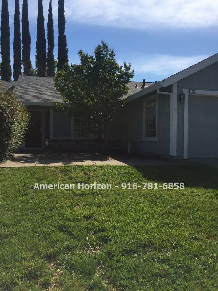 108 Toney Ct - Photo 2 of 14