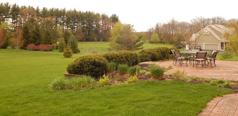 N71W29672 Tamron Ln - Photo 2 of 19