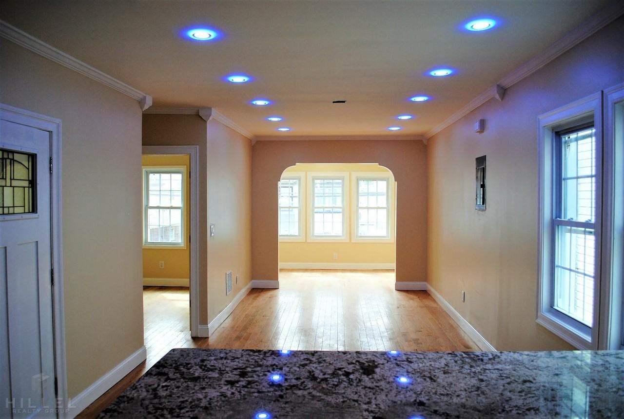 110-15 107th St #2F - Photo 2 of 7