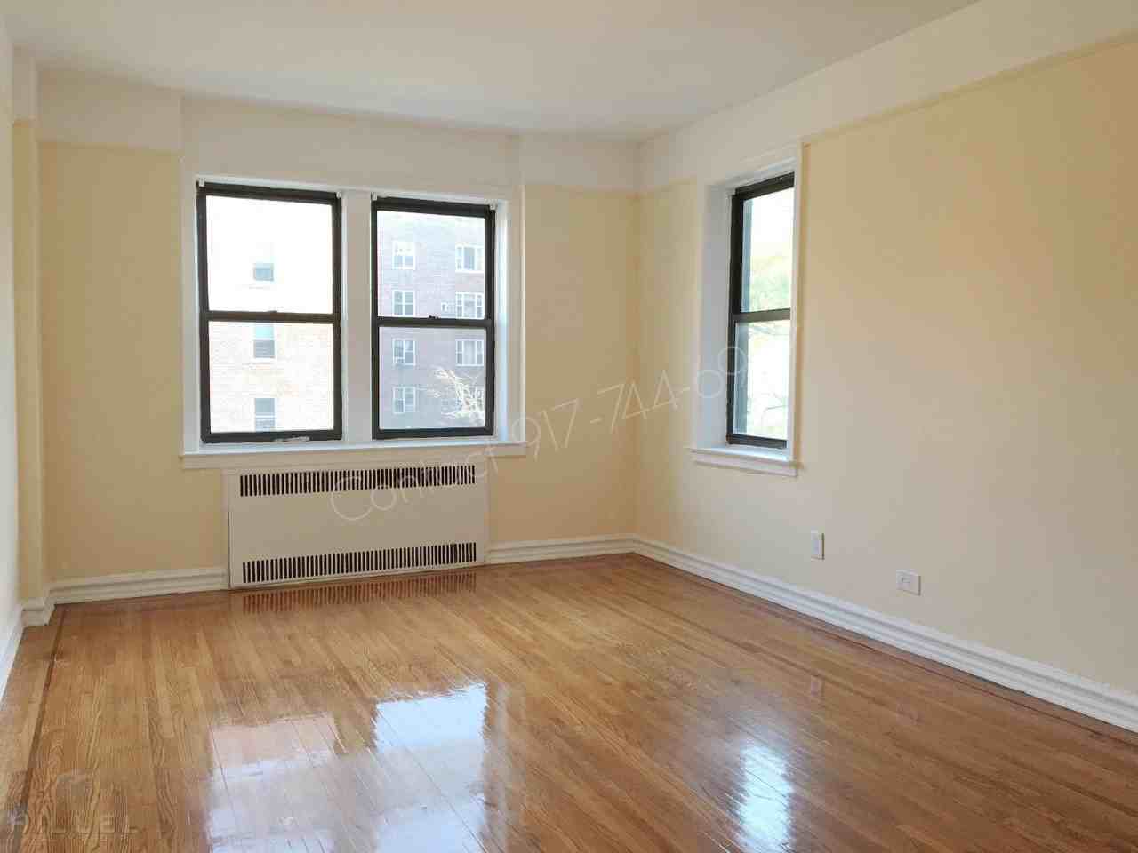 34th Ave #320