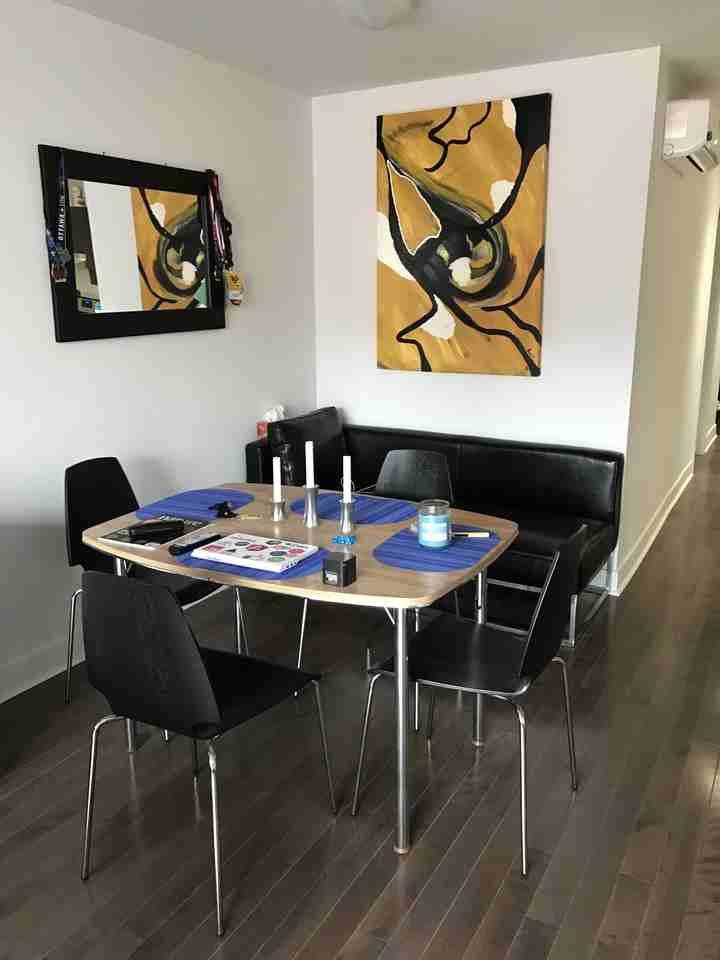 276 Rue Saint Viateur Ouest - Photo 3 of 10