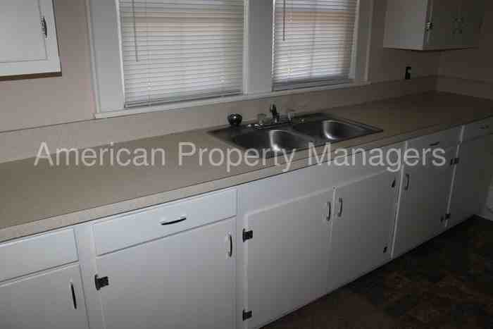 26 Patton Ct - Photo 3 of 10