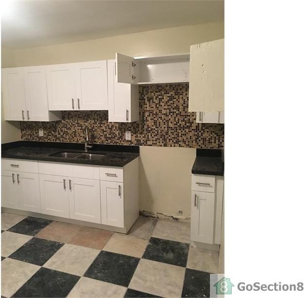 1712 NW 7th Ave - Photo 2 of 5