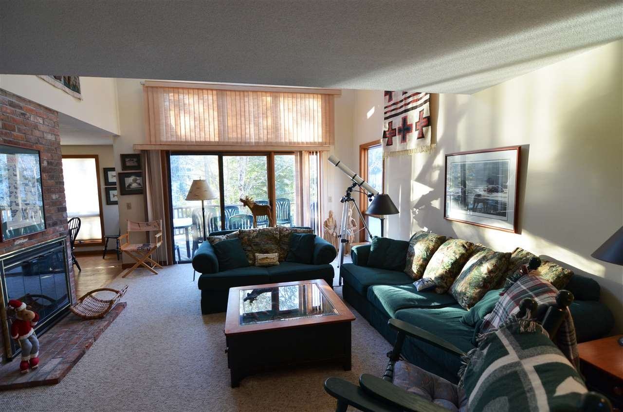 4 Pioneer Point - Photo 2 of 30