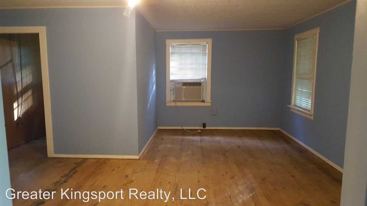 125 Brice Teague Rd - Photo 2 of 32