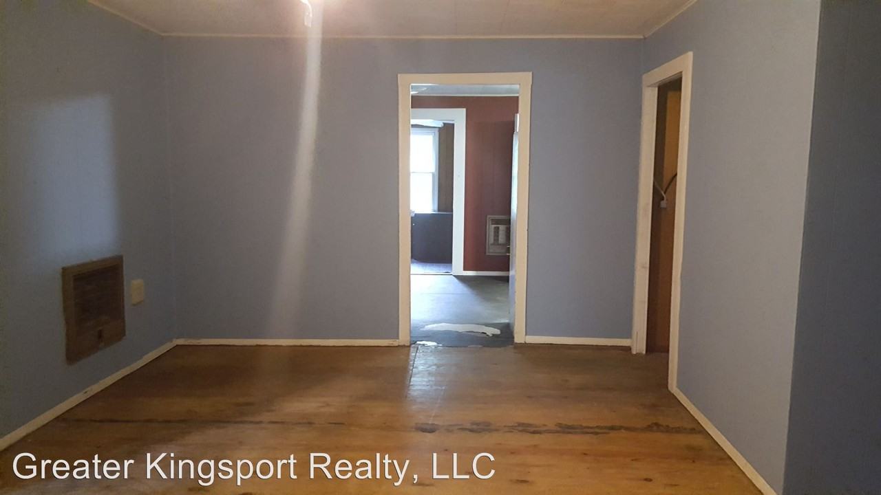 125 Brice Teague Rd - Photo 3 of 32