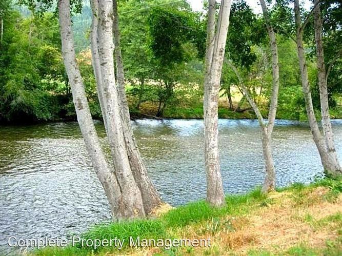 367 Hamilton Rd - Photo 3 of 27