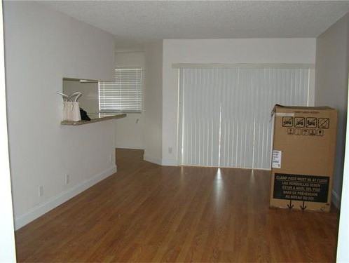 9888 Westview Dr - Photo 3 of 8