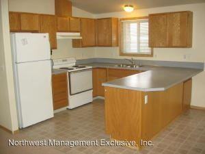 11616 NE 15th St - Photo 2 of 6