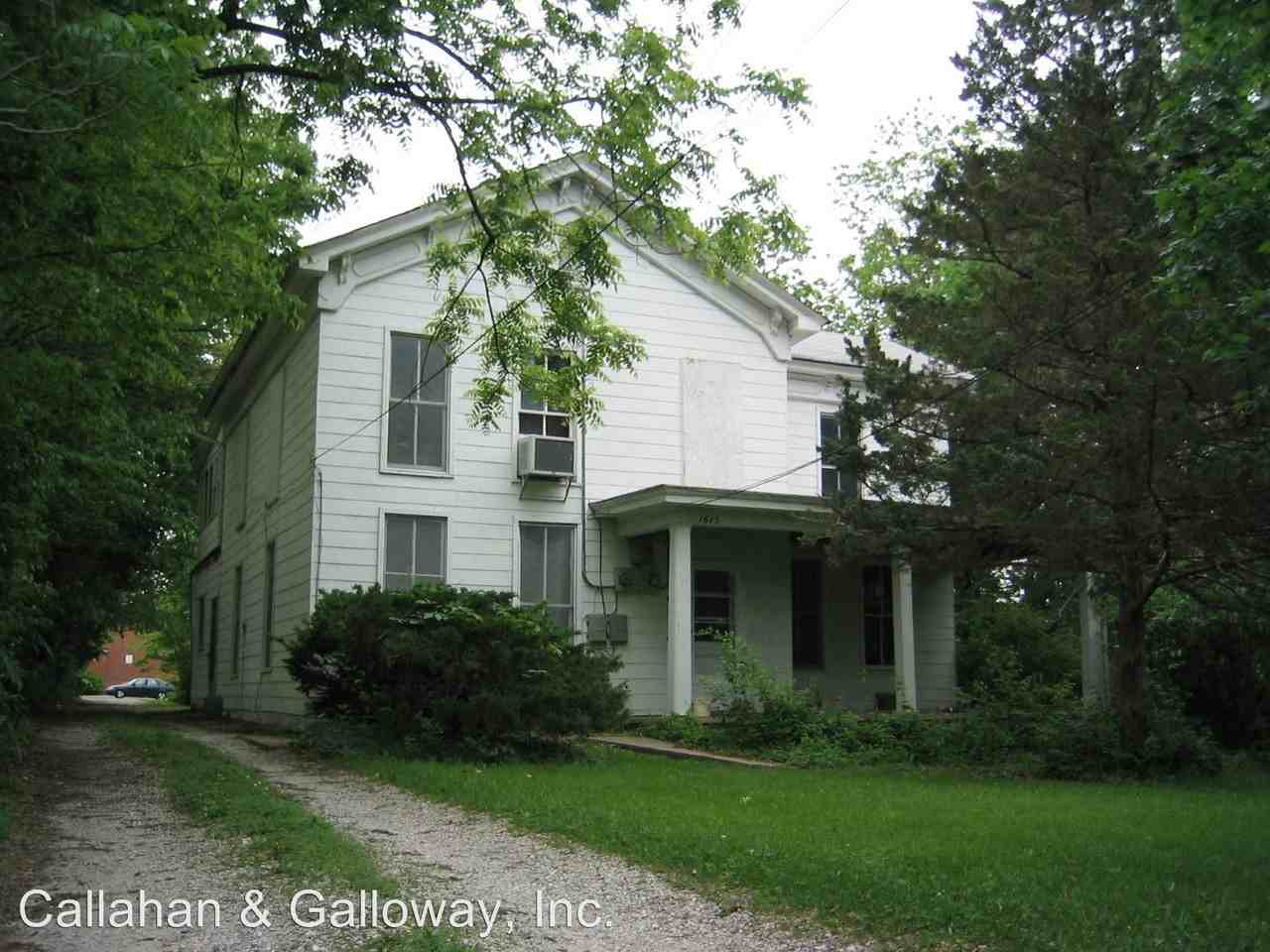 1615 Hinkson - Photo 2 of 4