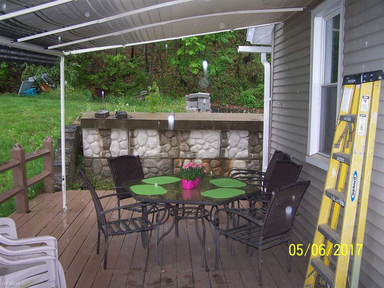 10 Billings Mill Rd - Photo 2 of 6