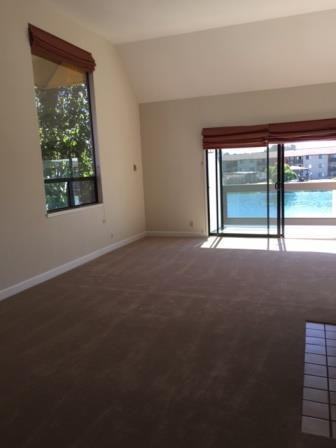 656 Portofino Ln - Photo 3 of 5