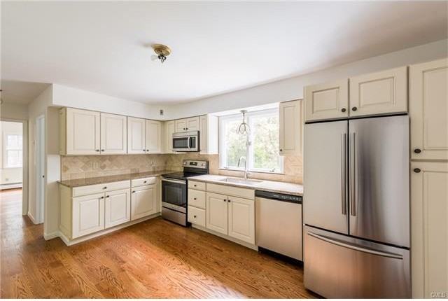 170 Grumman Hill Rd - Photo 2 of 22