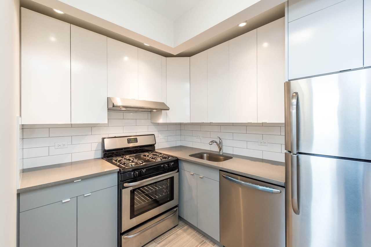 439 Knickerbocker Avenue #2CC