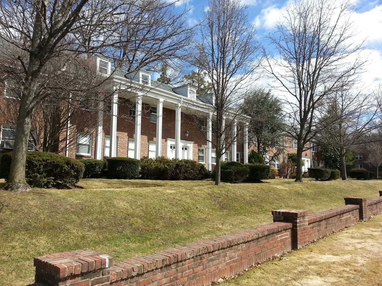 151 East Palisade Avenue #F7