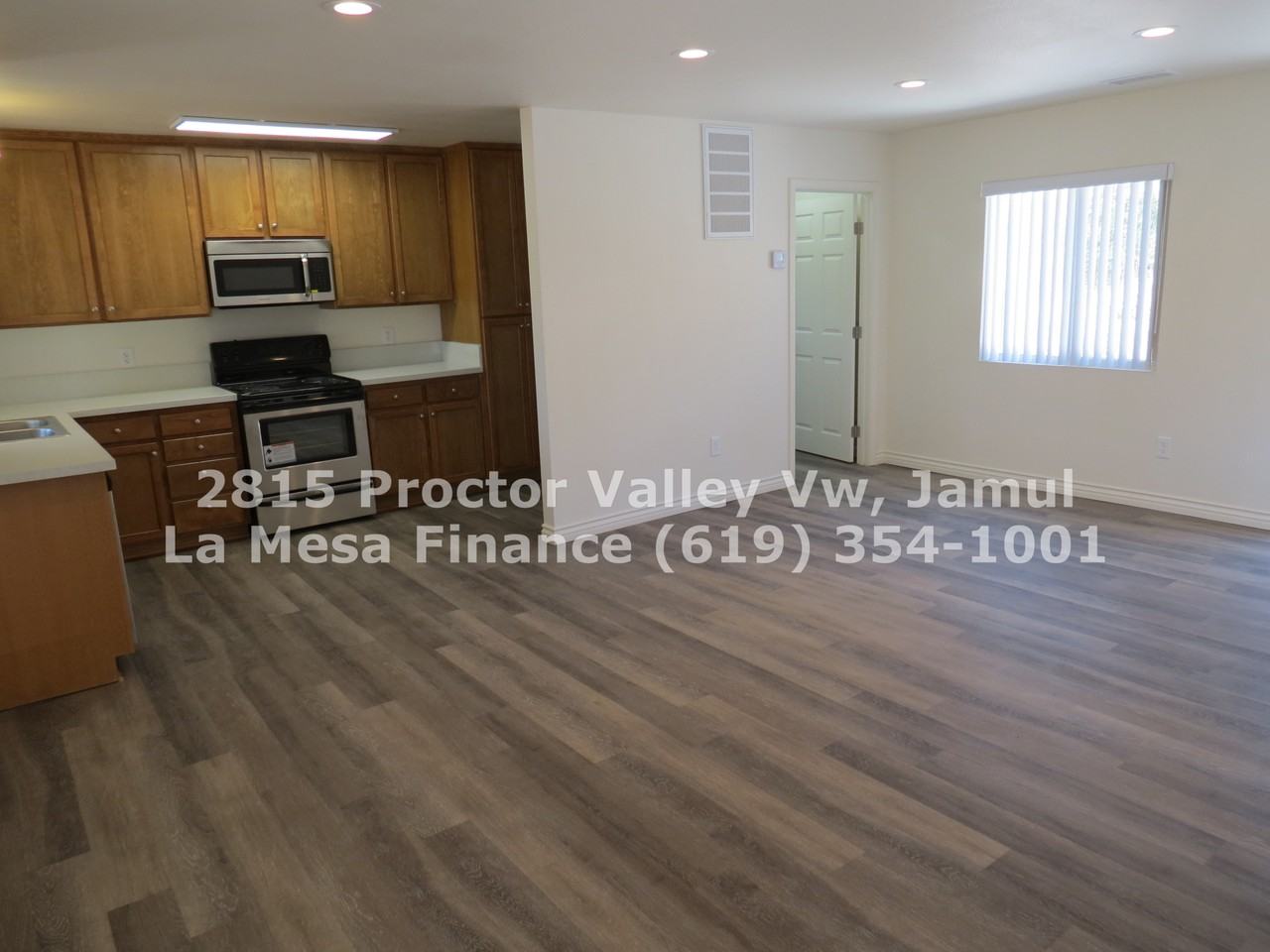 2815 Proctor Valley Vw - Photo 2 of 21