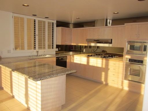 3281 Ocean Dr - Photo 3 of 20