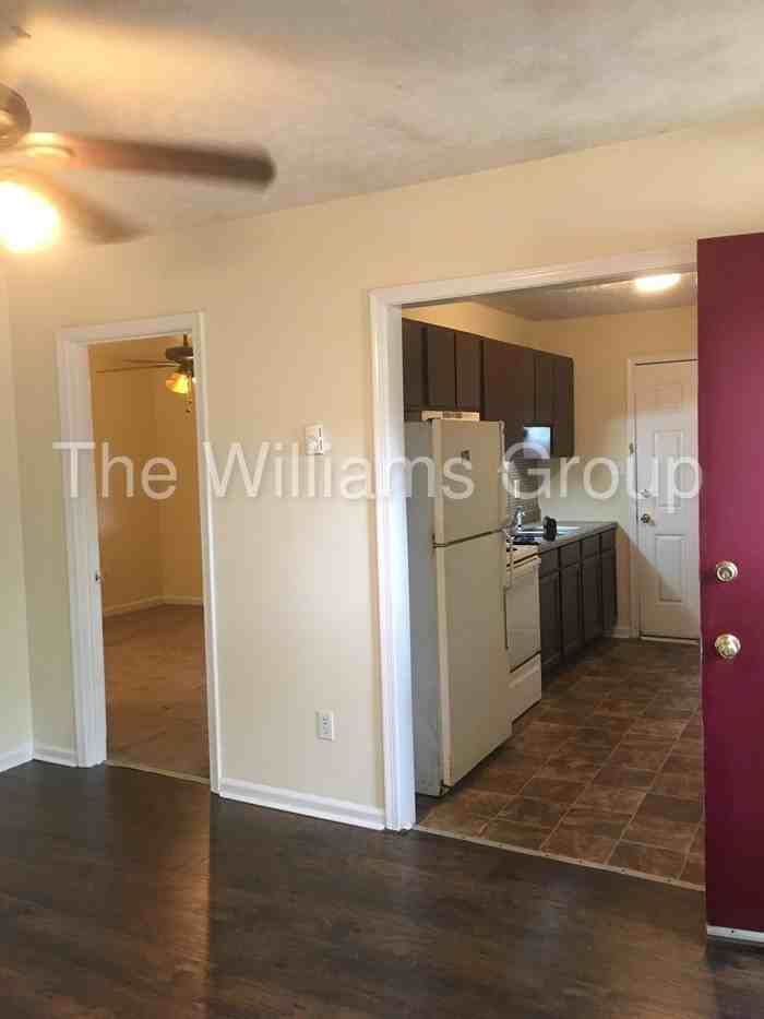 6439 Starbrook Dr - Photo 3 of 17