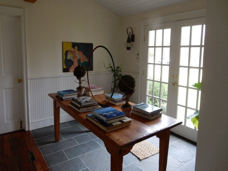 22 Barn Ln - Photo 2 of 12