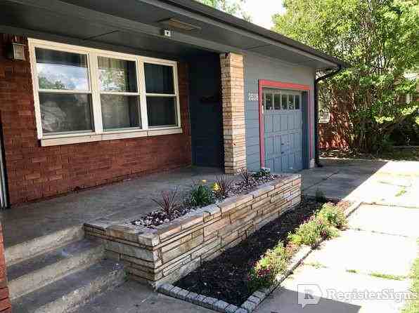 2528 NW 49th St - Photo 2 of 10