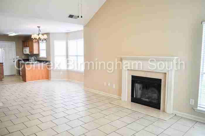 120 Carrington Ln - Photo 3 of 15