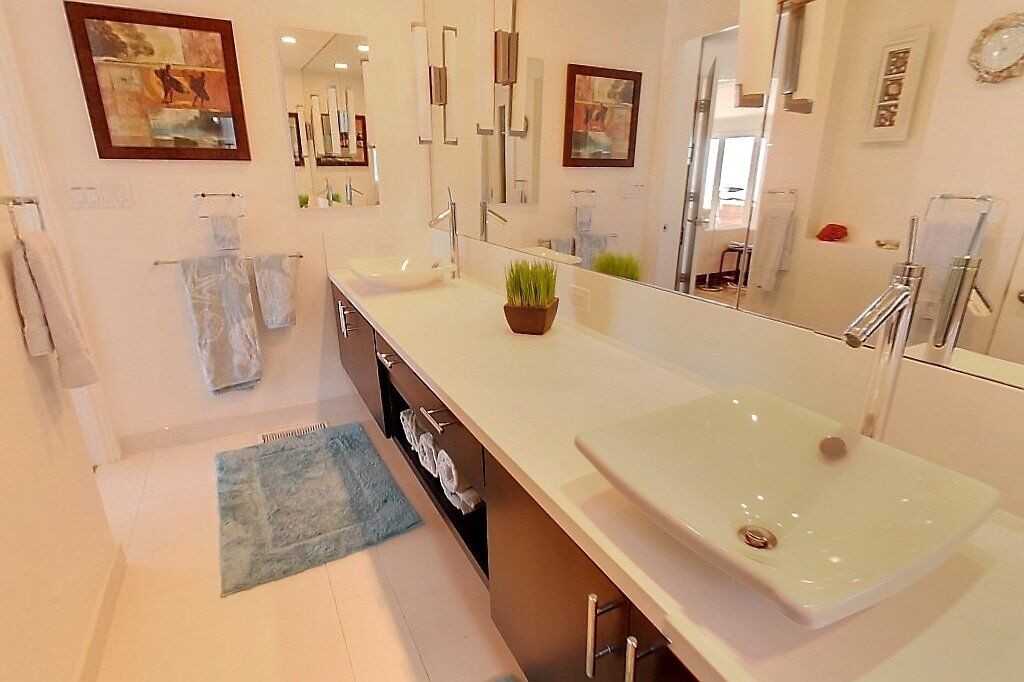 8585 El Paseo Grande - Photo 2 of 5