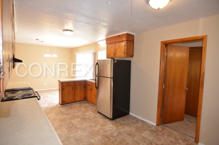 3108 Evergreen Dr - Photo 3 of 12