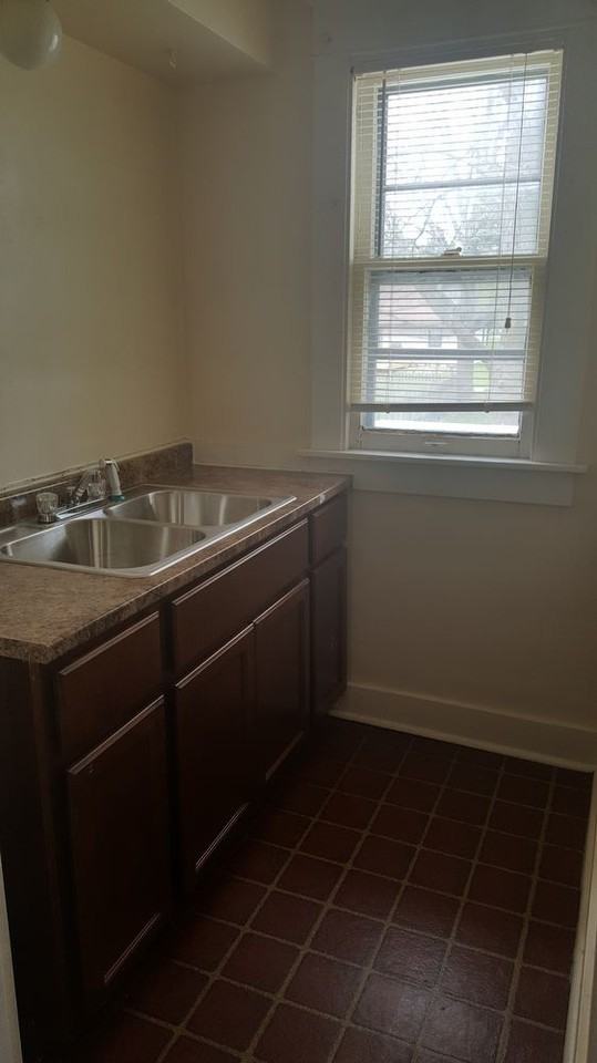 13106 W Hampton Ave - Photo 3 of 12