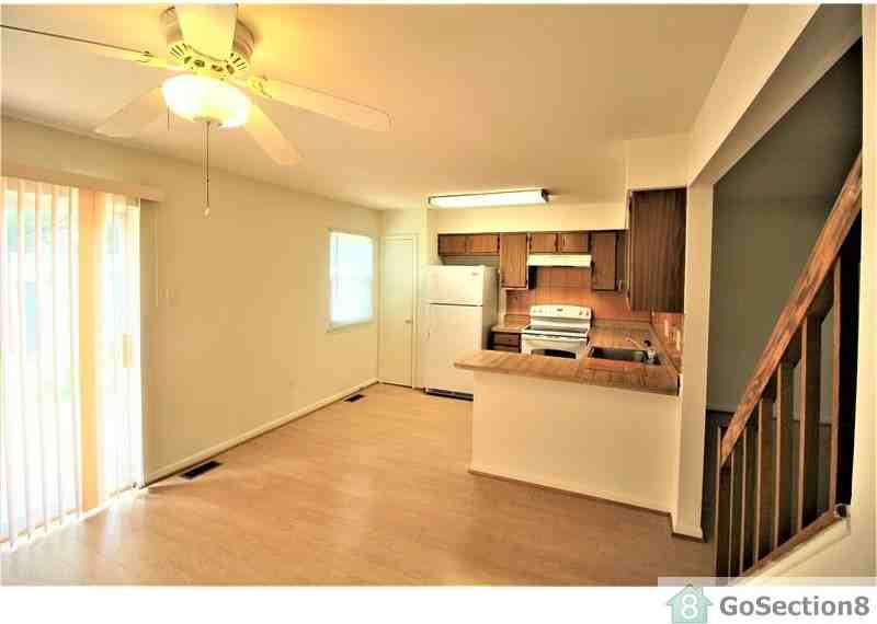 608 Glynock Pl - Photo 2 of 7