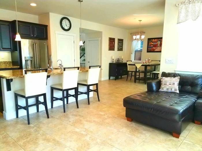 13525 Warren Ave - Photo 2 of 22