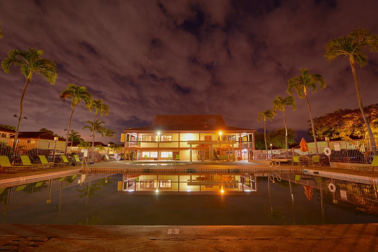 Oasis Townhomes 94207 Waipahu Street, Waipahu, HI 96797 Apartment