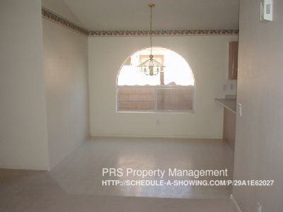 3876 E Douglas Loop - Photo 2 of 4