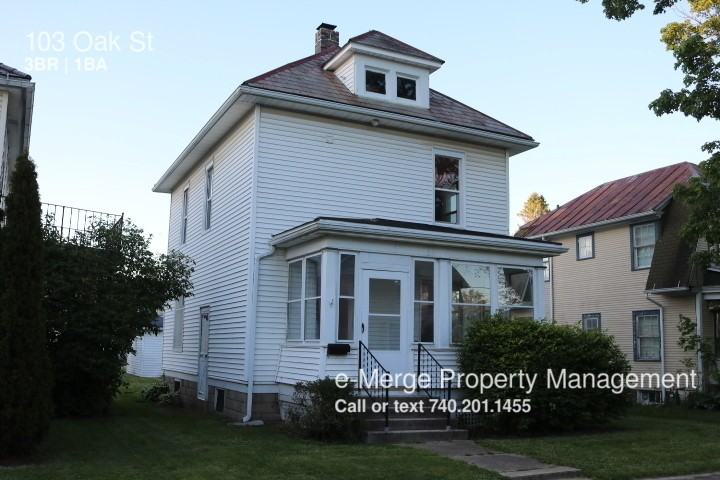 103 Oak St - Photo 2 of 21