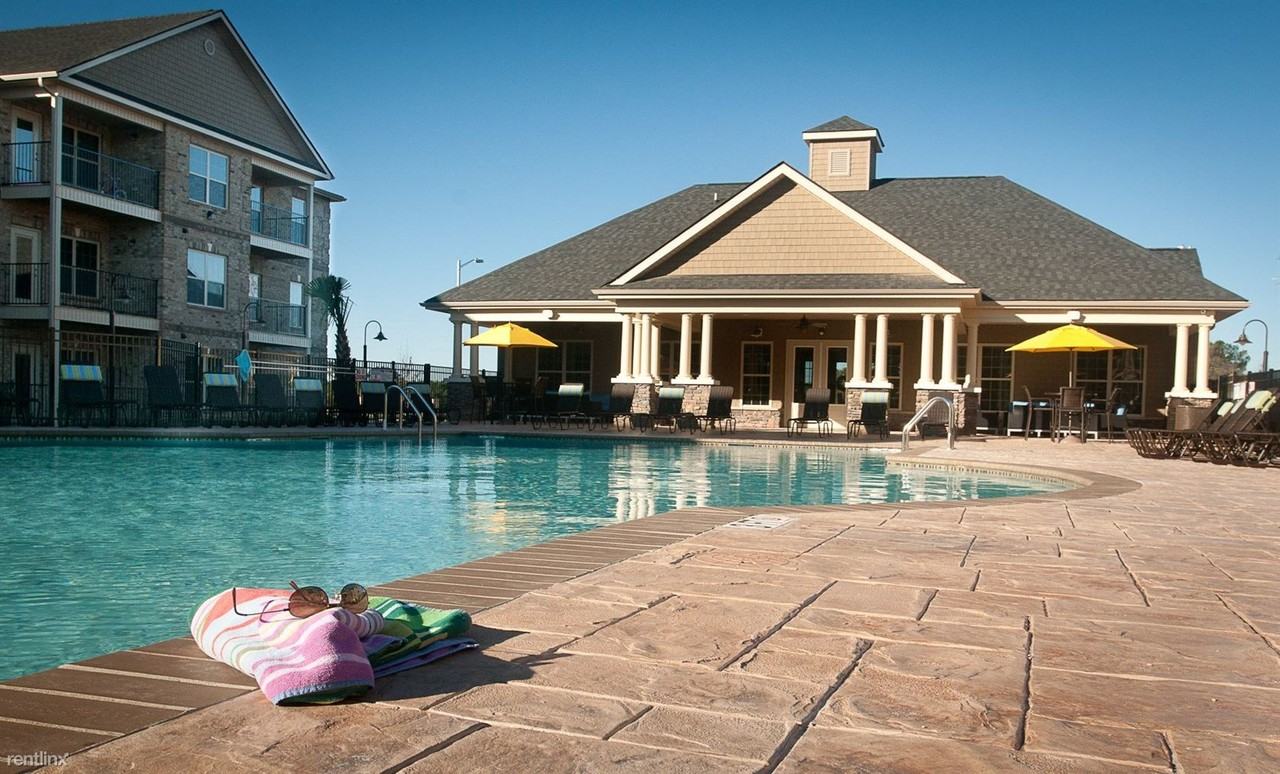 Stone Gables - Photo 3 of 24