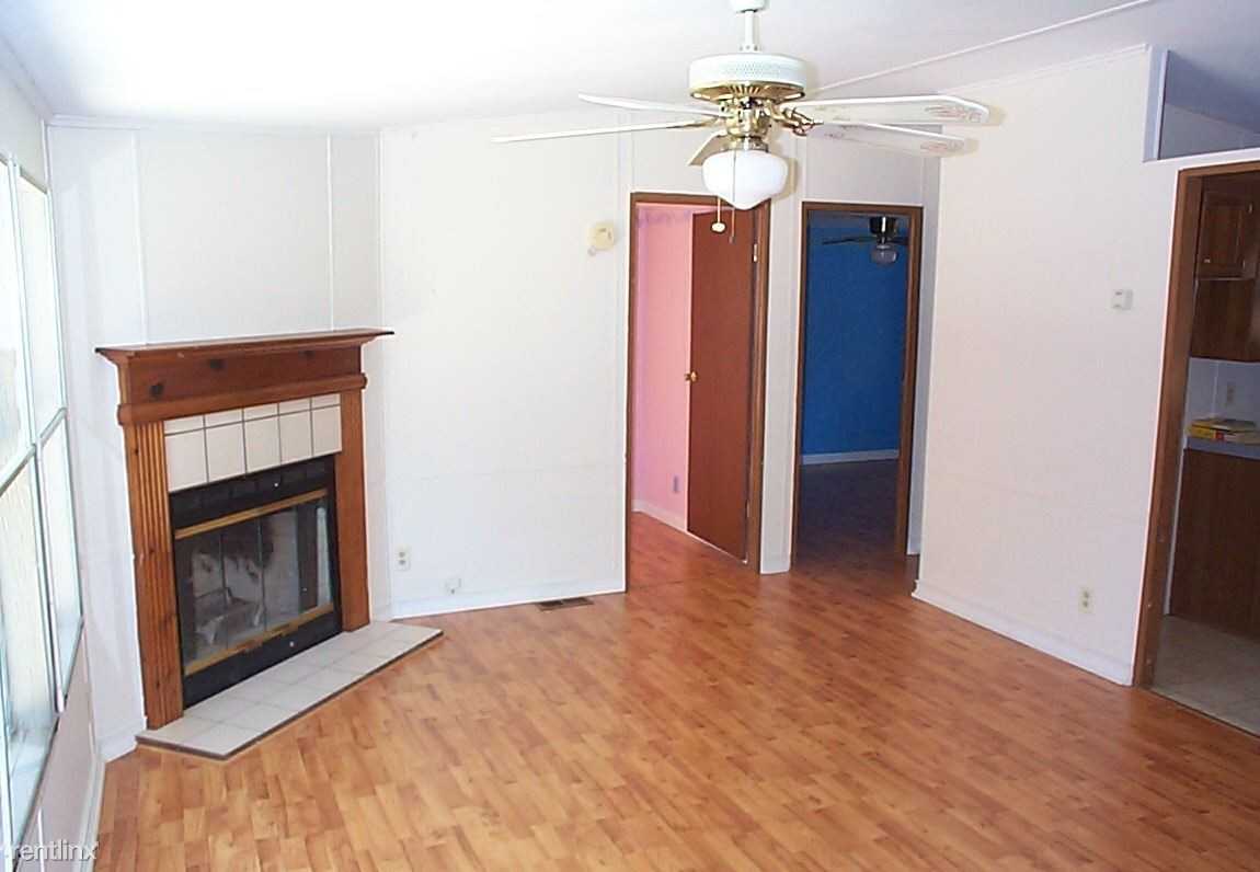 352 Pond Branch Rd - Photo 3 of 7