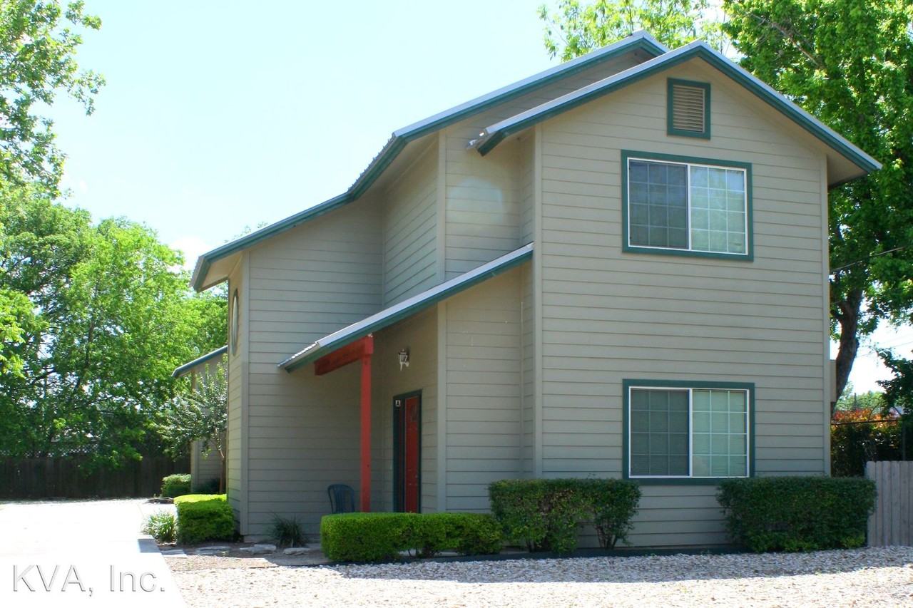 405 Kenniston Dr. - Photo 2 of 21