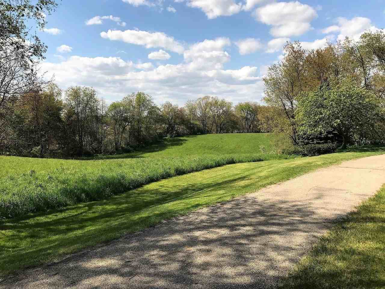 7420 W Garbow Rd - Photo 2 of 34