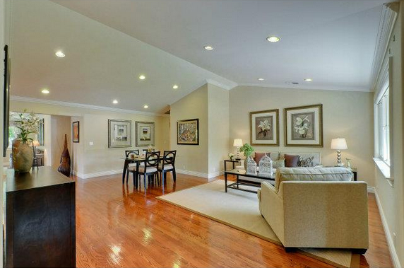 13122 Heath St - Photo 3 of 23