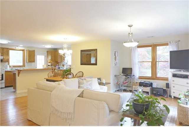 32 Sunset Pass - Photo 3 of 22