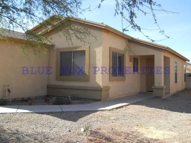 7560 S Cordelia Ave - Photo 2 of 8