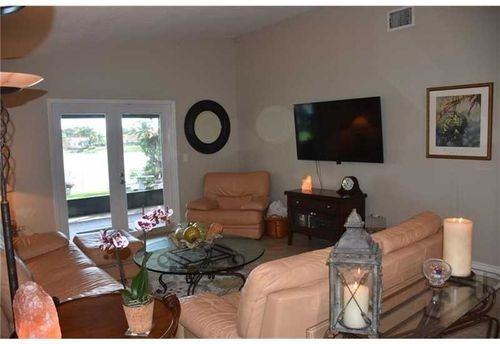 6230 Olde Moat Way - Photo 3 of 8