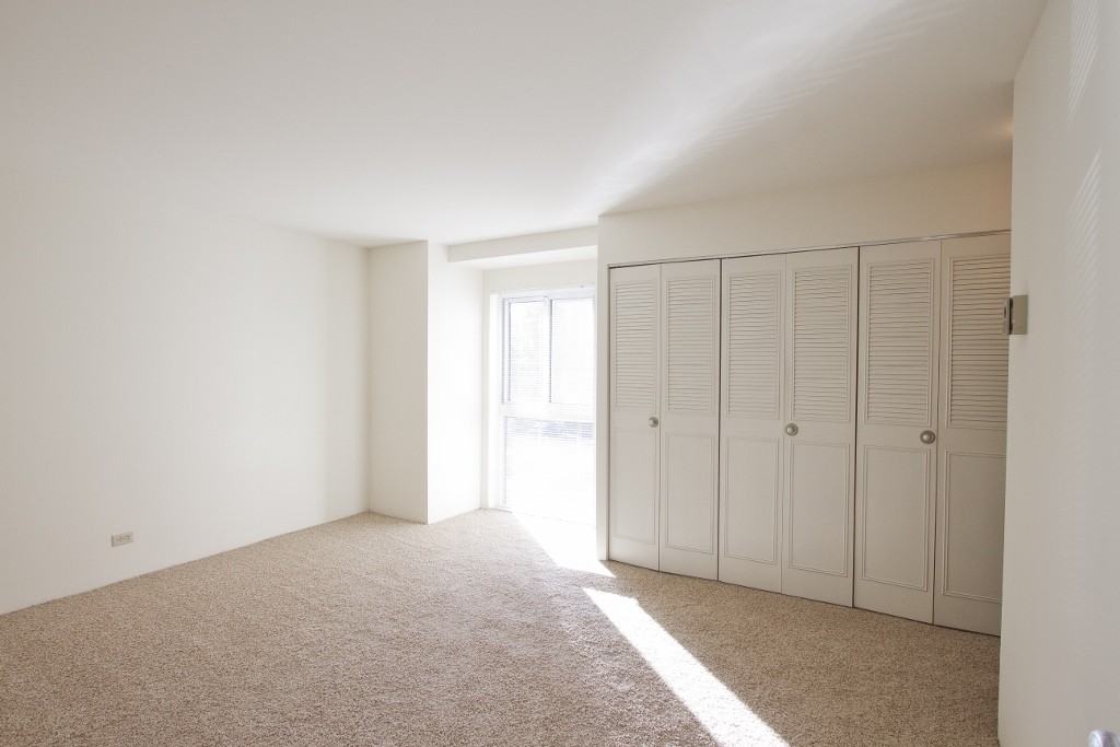 515 Clarkson - Photo 5 of 57