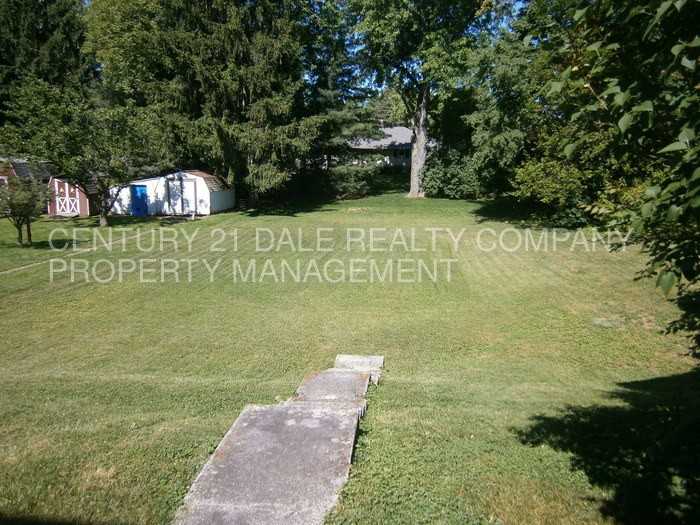 274 N Main St - Photo 3 of 13