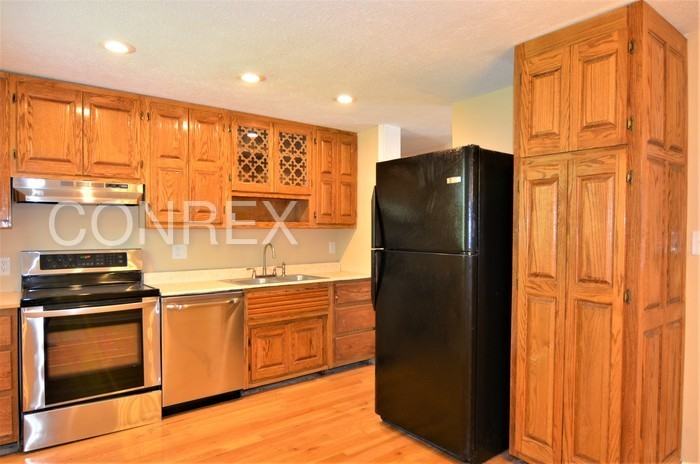 1401 Wolf Cir - Photo 2 of 13