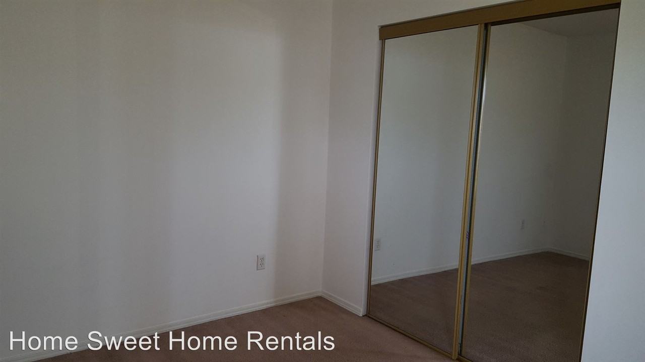 Olivia/Lauderdale - Photo 2 of 5